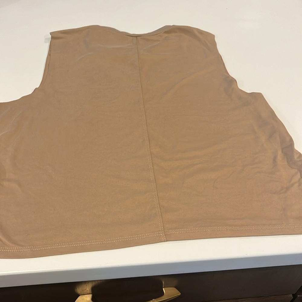 Yoga/workout shirt - Picture 5 of 6